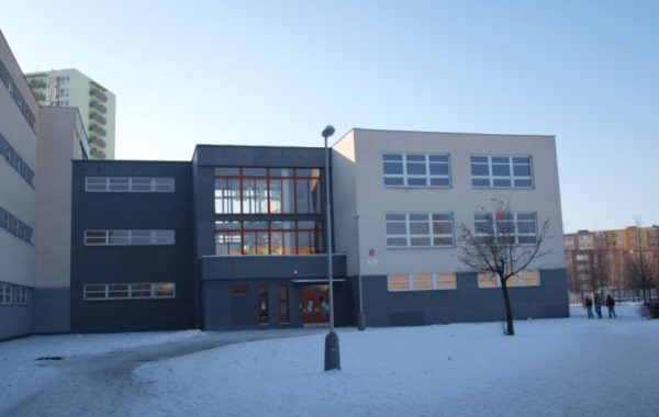 Základní škola Generála Píky - Kompletní rekonstrukce pavilonu B 4